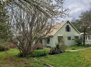 195 Klooster Ln, Canyonville, OR 97417