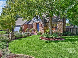3907 N Oak Park Pl, Boise, ID 83703