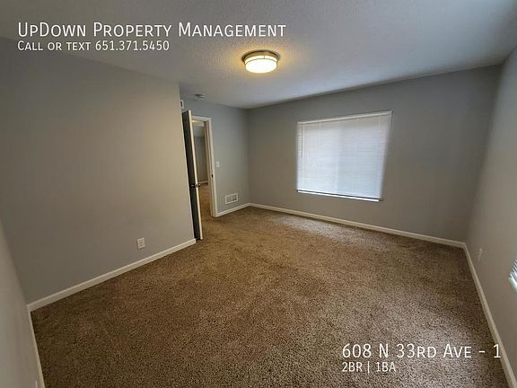 3rd image of 608 33rd Ave N #1