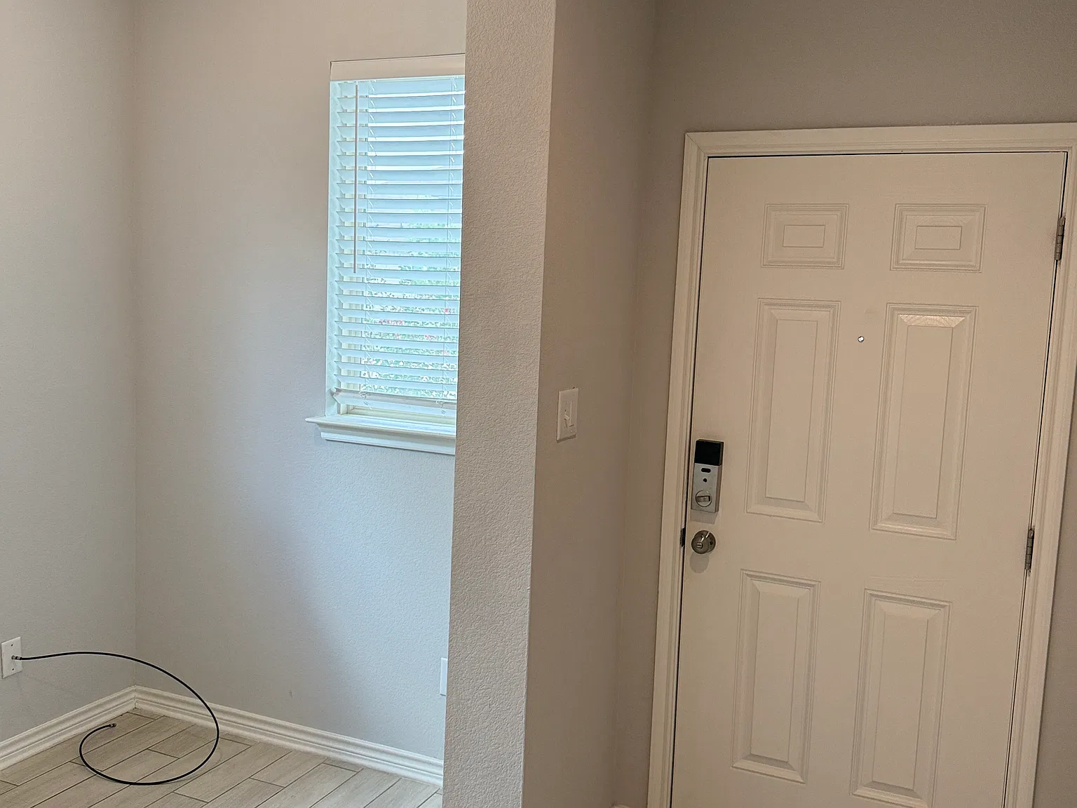 3 bed, 1592 sqft, $1,800 — Photo 4