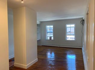 468 Thames St #1, Newport, RI 02840