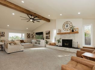 4204 Sudden Wind Ct, Redding, CA 96001