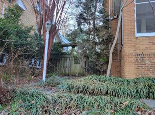 1418 44th St NW #B, Washington, DC 20007