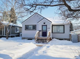12135 89th St NW, Edmonton, AB T5B3W3