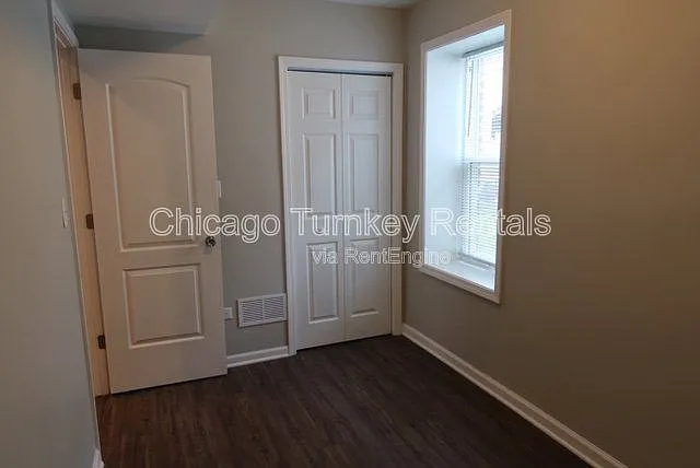 2345 S Whipple St #1 — Photo 7