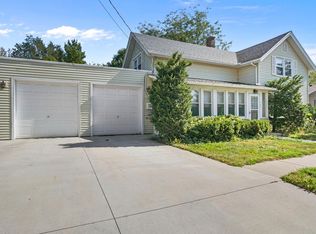 305 2nd St N, Dundas, MN 55019