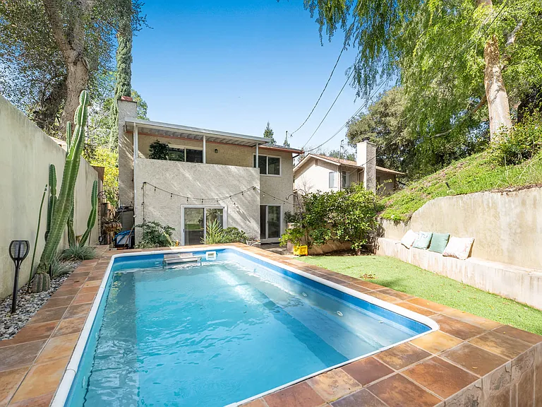 4208 Morro Dr — Photo 43