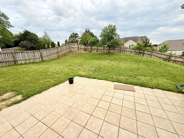 13141 Wilburn Park Ln — Photo 26