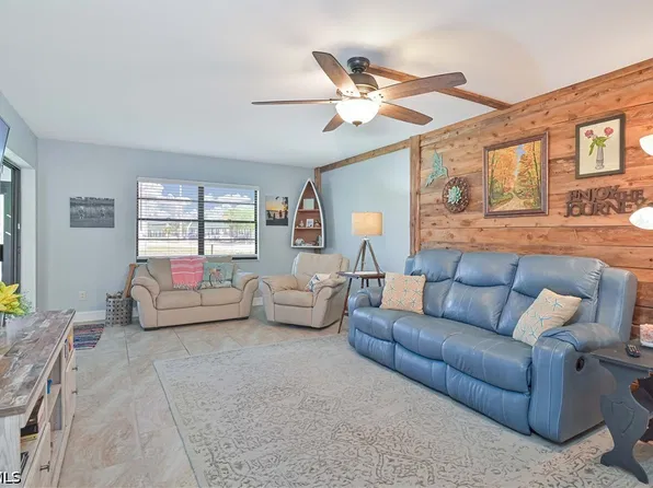 4711 SE 5th Ave APT 5, Cape Coral, FL 33904