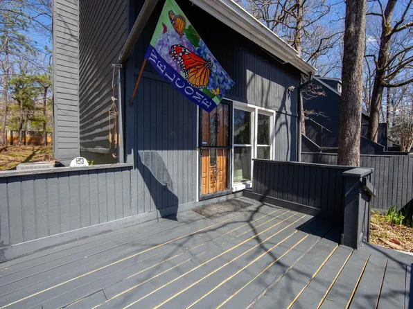 1104 N Pkwy #29, Jackson, TN 38305