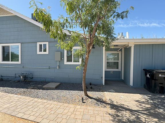 2nd image of 1718 N 26th Pl #2