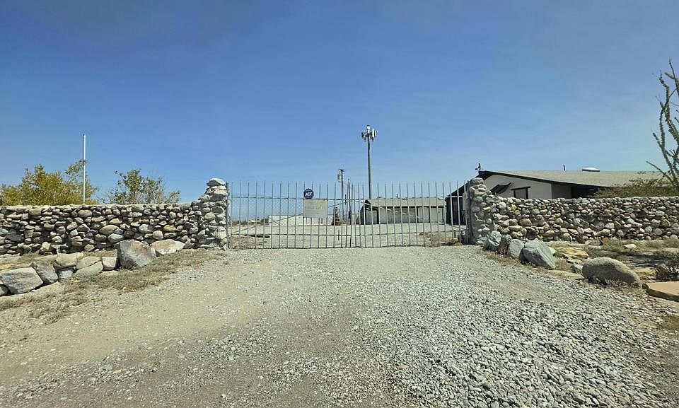 1st image of 1512 Fillmore Dr