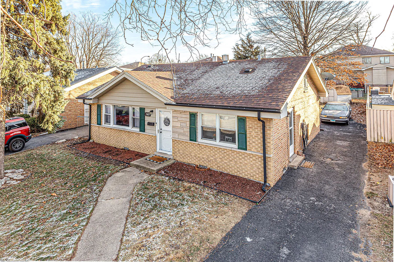 3637 W 120th Pl photo 1