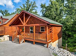 662 Stockton Dr, Sevierville, TN 37876