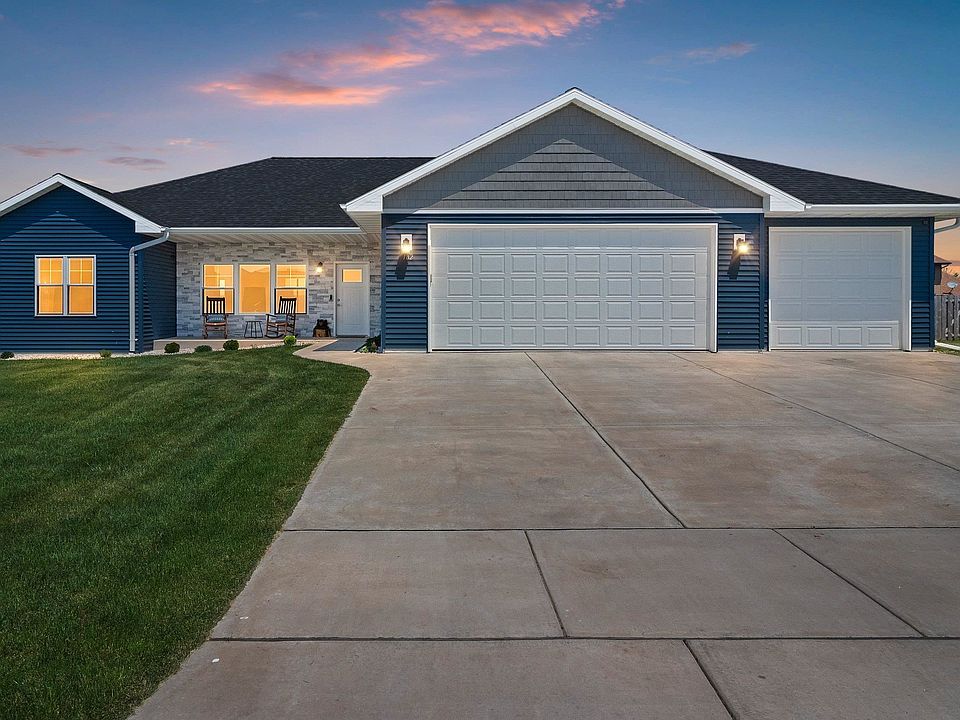 1st image of 182 Meadowlark Ln
