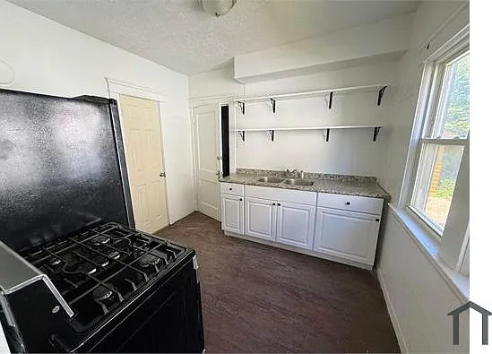 2 bed, 984 sqft, $1,100 — Photo 2