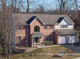 7 Young Ct, Mohnton, PA 19540