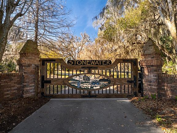 3rd image of 4986 SW 7th Avenue Rd