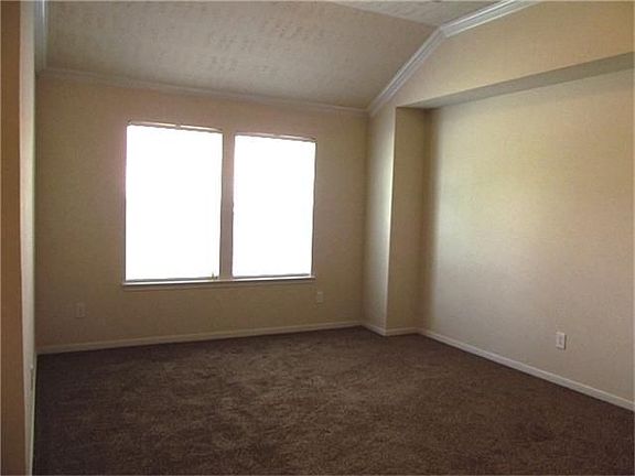 Formal Dining