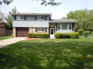 447 Locust Rd, Wilmette, IL 60091