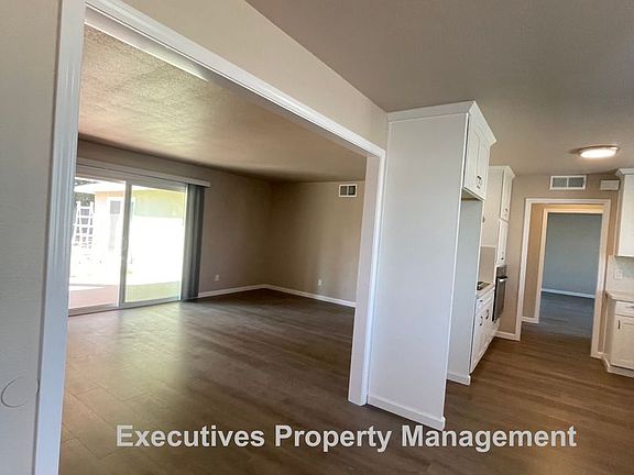 3rd image of 140 Juniper Ave