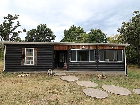 4th image of 1824 Swamp Rd