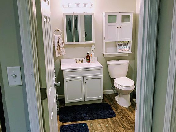 3rd image of 1013 W North St APT 2