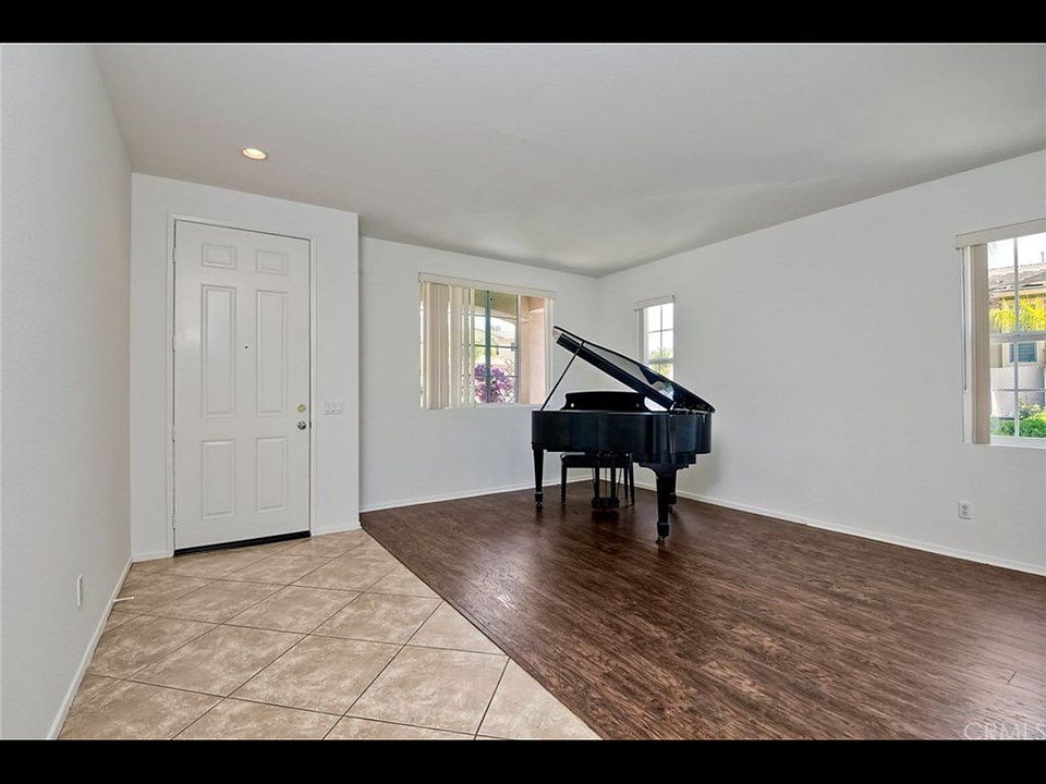 1st image of 23447 Saratoga Springs Pl