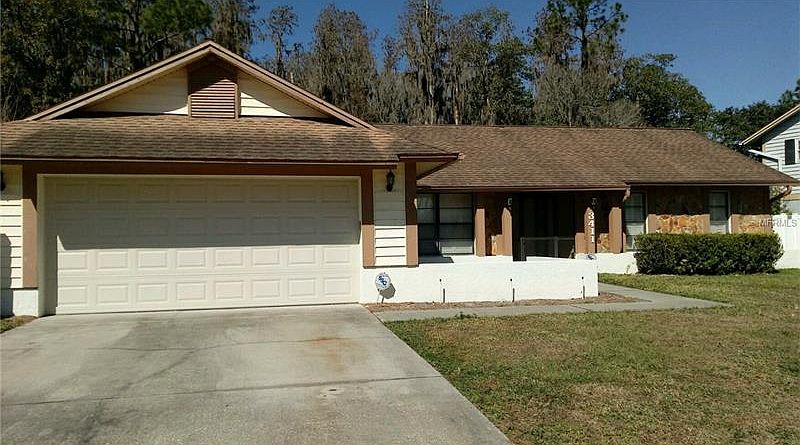 1st image of 3411 Bloomingdale Oaks Dr