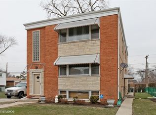 4248 Oakton St, Skokie, IL 60076