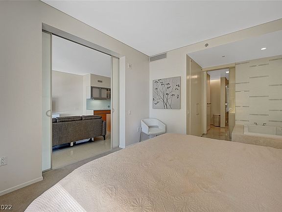 3rd image of 3722 Las Vegas Blvd S Unit 1611