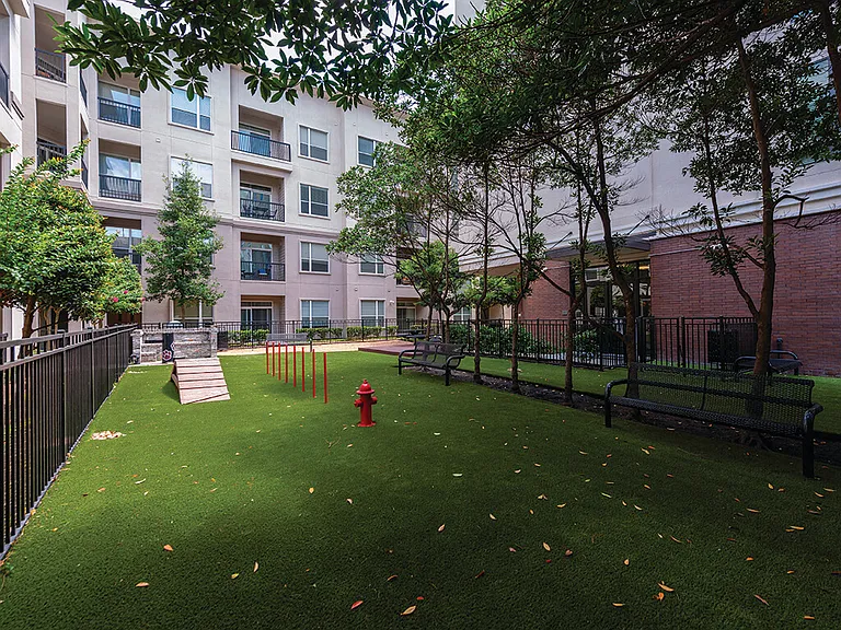 Ascent at CityCentre Apartments — Photo 27