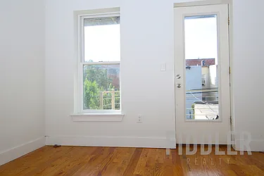 Rented by Fiddler Realty