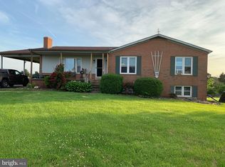 10904 Parkgate Dr, Nokesville, VA 20181