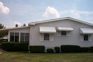 1st image of 5452 Desert Ln