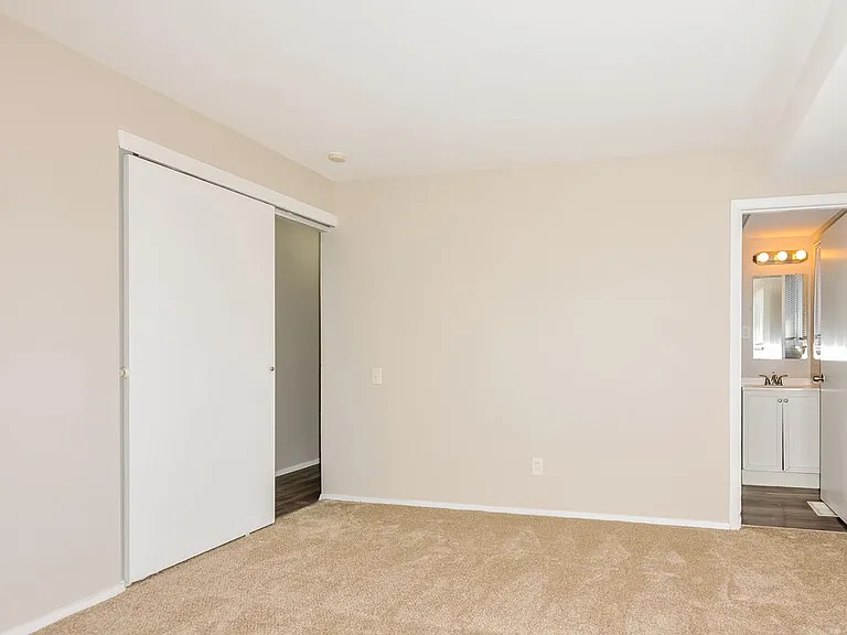 1570 Tahoe Dr — Photo 11