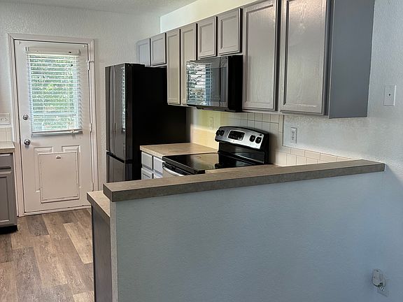 5th image of 2344 Kermesite Ct