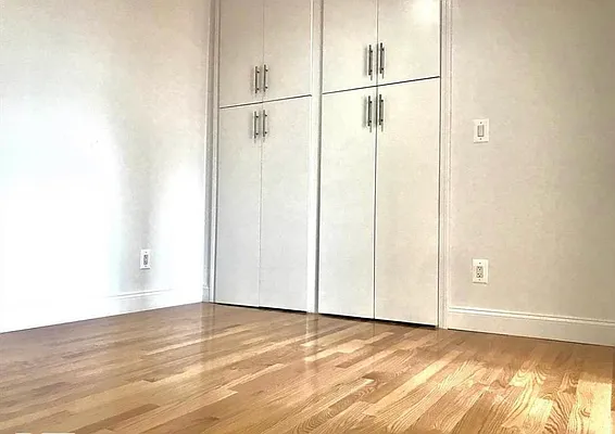 Rented by Brown Harris Stevens | media 19