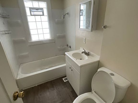 3rd image of 3127 N 34th St #3127A