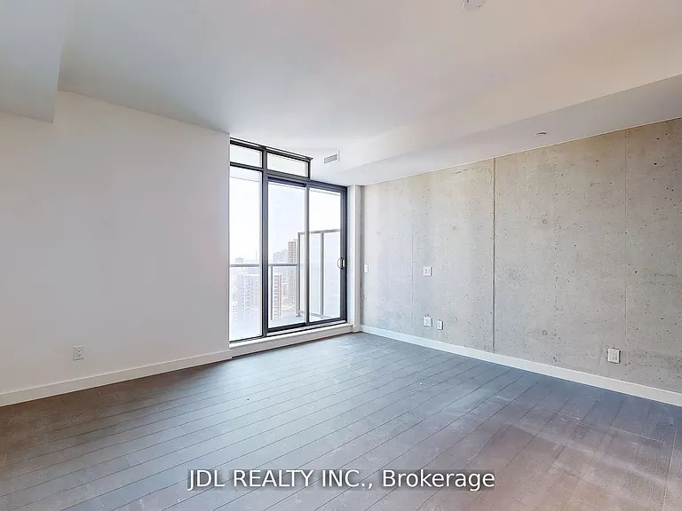 81 Wellesley St E #2101 — Photo 9