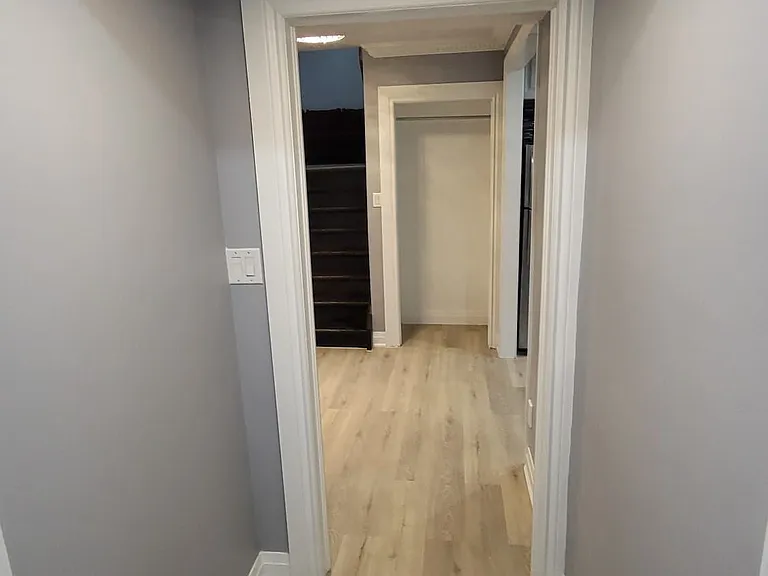 19 Saint Andrews Blvd #BASEMENT — Photo 23