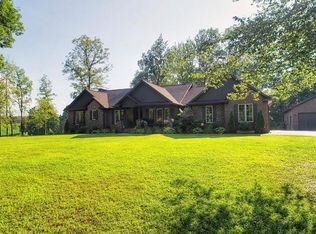 12000 Fields Rd S, Utica, KY 42376