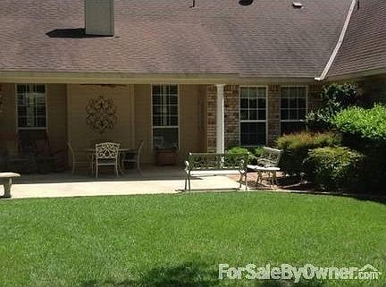3rd image of 9436 Wrenwood Blvd