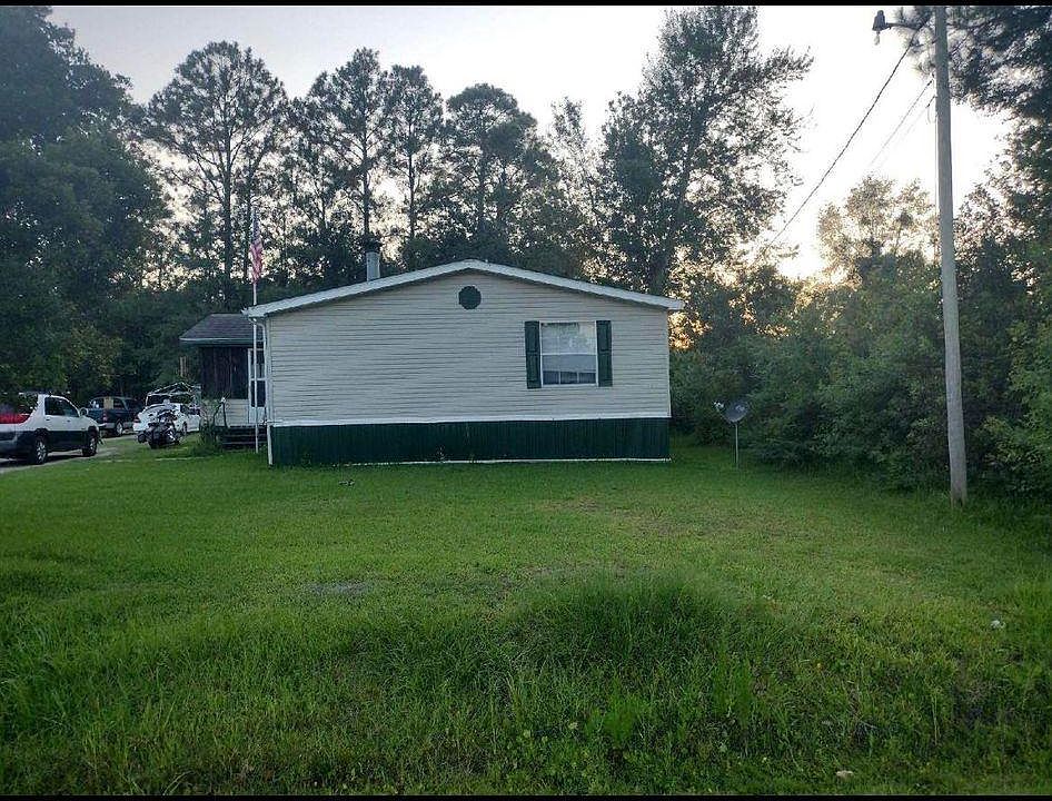 2nd image of 9201 Travis Ave