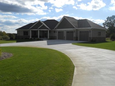 6700 Tara Ct NE, Rockford, MI, 49341