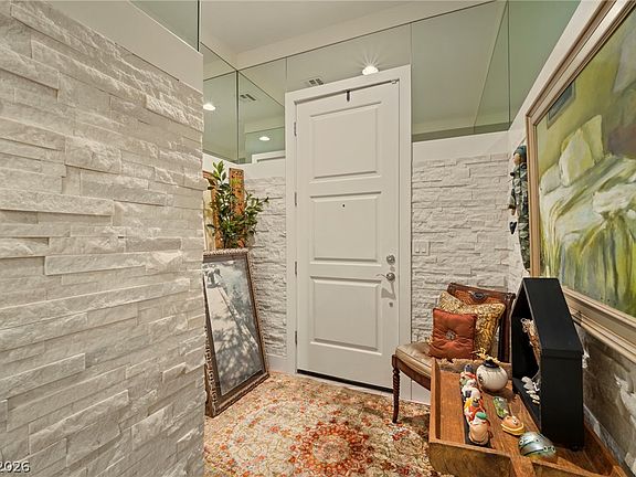 4th image of 5677 Garriga Dr