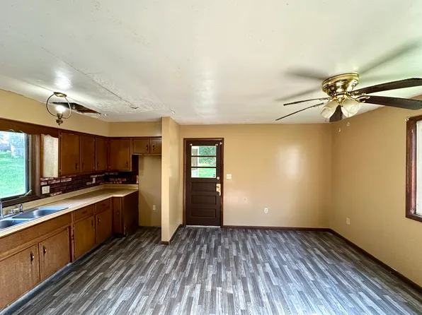 105 W Terrace Ave, New Castle, PA 16102