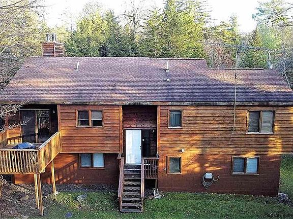 4th image of 47 June Lodge Dr