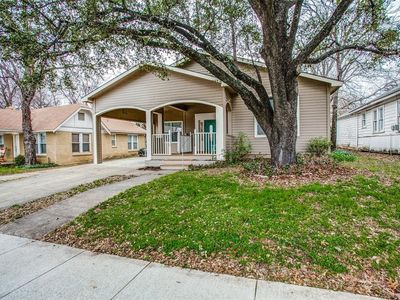 2921 8th Ave, Fort Worth, TX, 76110