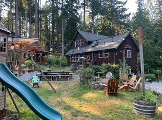 14117 SW 283rd St, Vashon, WA 98070